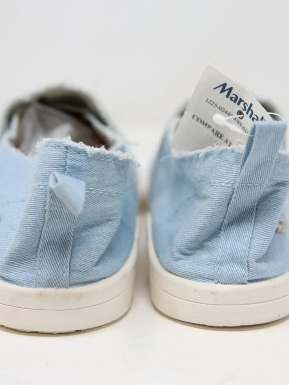 NWT Tommy Bahama Slip-On Sneakers Shoes Women's Size 9 Blue Denim Casual Loafers